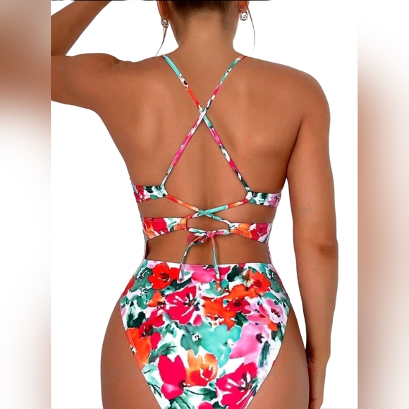 Floral Print One Piece Swimsuit - Picture 2 of 4